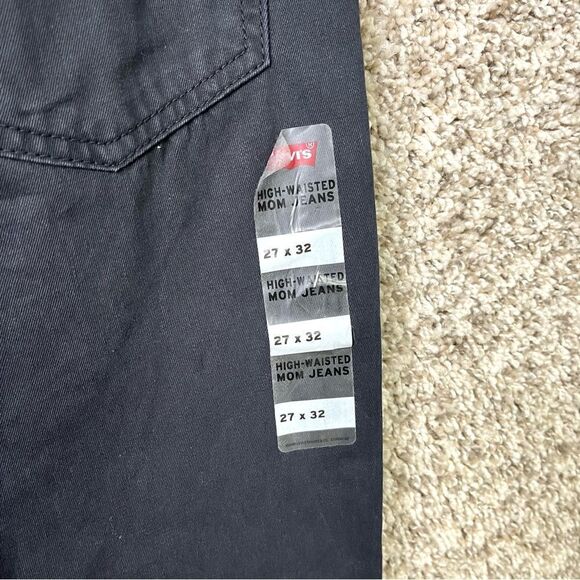 Levi’s Jeans Women’s 27x32 Black High-Waisted Mom NWT - Picture 9 of 9